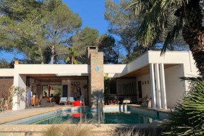 Villa piscine jardin